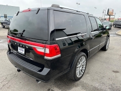 Used 2017 Lincoln Navigator L 4d SUV 4WD Select at House of Carz near Rochester, IN