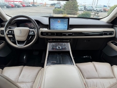 Used 2020  Lincoln Aviator 4d SUV AWD Grand Touring at House of Carz near Rochester&comma; IN