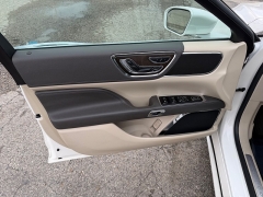 Used 2017  Lincoln Continental 4d Sedan AWD Reserve at House of Carz near Rochester&comma; IN