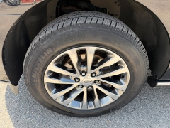 Used 2018  Ford Expedition Max 4d SUV 4WD Limited at House of Carz near Rochester&comma; IN