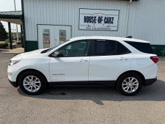 Used 2020  Chevrolet Equinox 4d SUV FWD LS w&sol;1LS at House of Carz near Rochester&comma; IN