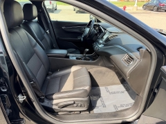 Used 2019  Chevrolet Impala 4d Sedan LT w&sol;1LT V6 at House of Carz near Rochester&comma; IN