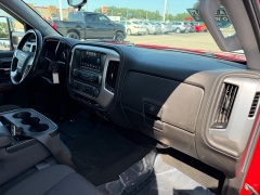Used 2018  GMC Sierra 1500 4WD Double Cab SLE at House of Carz near Rochester&comma; IN