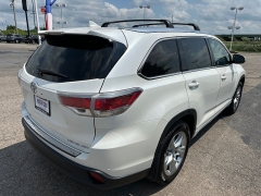 Used 2016 Toyota Highlander 4d SUV AWD Limited at House of Carz near Rochester, IN