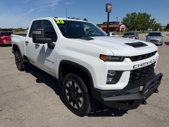 Used 2020  Chevrolet Silverado 2500 4WD Double Cab Custom at House of Carz near Rochester&comma; IN