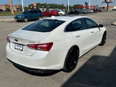 Used 2019  Chevrolet Malibu 4d Sedan Premier at House of Carz near Rochester, IN