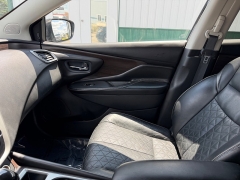 Used 2019  Nissan Murano 4d SUV AWD Platinum at House of Carz near Rochester&comma; IN