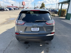 Used 2021  Jeep Cherokee Latitude Lux 4x4 at House of Carz near Rochester&comma; IN