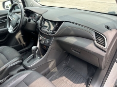 Used 2018 Chevrolet Trax 4d SUV FWD LT at House of Carz near Rochester, IN
