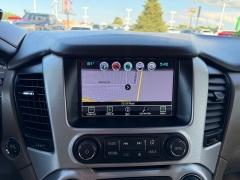 Used 2019  GMC Yukon XL 4d SUV 4WD SLT at House of Carz near Rochester&comma; IN