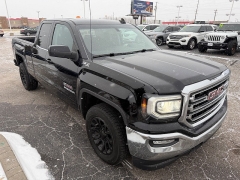 Used 2017  GMC Sierra 1500 4WD Double Cab SLE at House of Carz near Rochester&comma; IN