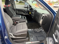 Used 2018  Chevrolet Silverado 1500 4WD Crew Cab LT Z71 at House of Carz near Rochester&comma; IN
