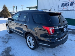 Used 2018  Ford Explorer 4d SUV 4WD Limited at House of Carz near Rochester&comma; IN