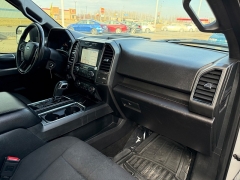 Used 2018  Ford F-150 4WD SuperCrew XLT 5 1&sol;2 at House of Carz near Rochester&comma; IN