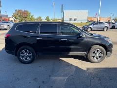 Used 2017  Chevrolet Traverse 4d SUV FWD LT w/1LT at House of Carz near Rochester, IN