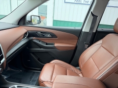 Used 2018  Chevrolet Traverse 4d SUV AWD High Country at House of Carz near Rochester&comma; IN