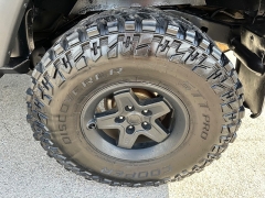 Used 2017 Jeep Wrangler Unlimited 4d Convertible Rubicon at House of Carz near Rochester, IN