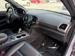Used 2020  Jeep Grand Cherokee 4d SUV 4WD Limited V6 at House of Carz near Rochester&comma; IN