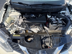 Used 2016  Nissan Rogue 4d SUV AWD SL at House of Carz near Rochester&comma; IN