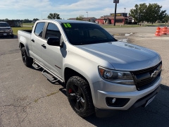 Used 2018  Chevrolet Colorado 4WD Crew Cab LT T-Diesel at House of Carz near Rochester&comma; IN