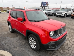 Used 2018  Jeep Renegade 4d SUV FWD Latitude at House of Carz near Rochester, IN