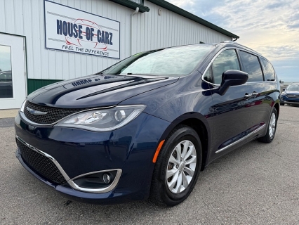 Used 2018 Chrysler Pacifica 4d Wagon Touring L Plus at House of Carz near Rochester, IN