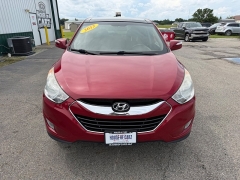 Used 2012  Hyundai Tucson 4d SUV FWD Limited at House of Carz near Rochester&comma; IN