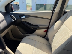 Used 2016  Ford Focus 4d Sedan SE at House of Carz near Rochester&comma; IN