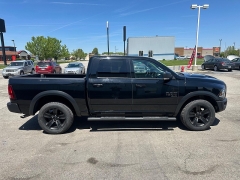 Used 2022 Ram 1500 Classic 4WD Warlock Crew Cab 5'7" Box at House of Carz near Rochester, IN