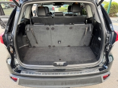 Used 2017  Toyota Highlander 4d SUV AWD XLE at House of Carz near Rochester, IN