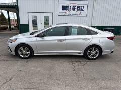 Used 2018  Hyundai Sonata 4d Sedan Sport 2&period;4L at House of Carz near Rochester&comma; IN