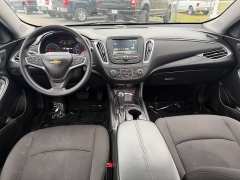 Used 2018  Chevrolet Malibu 4d Sedan LT at House of Carz near Rochester&comma; IN