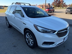 Used 2019  Buick Enclave 4d SUV AWD Avenir at House of Carz near Rochester, IN