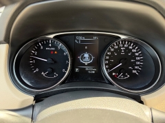 Used 2016  Nissan Rogue 4d SUV AWD SL at House of Carz near Rochester&comma; IN