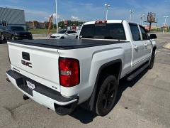 Used 2017 GMC Sierra 1500 4WD Crew Cab SLE at House of Carz near Rochester, IN