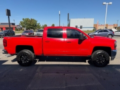 Used 2018  Chevrolet Silverado 1500 4WD Crew Cab LT at House of Carz near Rochester, IN