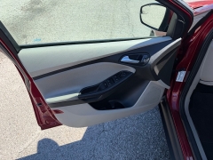 Used 2016  Ford Focus 4d Sedan SE at House of Carz near Rochester&comma; IN