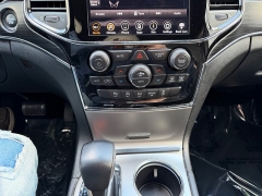 Used 2020  Jeep Grand Cherokee 4d SUV 4WD Limited V6 at House of Carz near Rochester&comma; IN