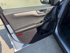 Used 2022  Ford Escape SEL AWD at House of Carz near Rochester&comma; IN