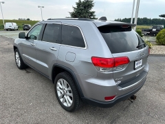 Used 2017 Jeep Grand Cherokee 4d SUV 4WD Limited at House of Carz near Rochester, IN