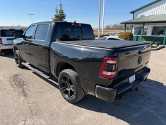 Used 2021  Ram 1500 Big Horn 4x4 Crew Cab 5'7" Box at House of Carz near Rochester&comma; IN