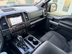 Used 2018  Ford F-150 4WD SuperCrew XLT 5 1&sol;2 at House of Carz near Rochester&comma; IN