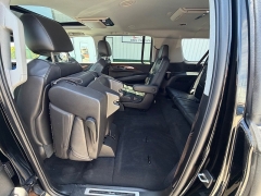 Used 2017  Cadillac Escalade ESV 4d SUV 4WD Luxury at House of Carz near Rochester&comma; IN