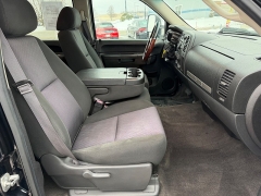 Used 2013  Chevrolet Silverado 2500 4WD Crew Cab LT at House of Carz near Rochester&comma; IN