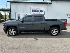 Used 2017 Chevrolet Silverado 1500 4WD Crew Cab LT Z71 at House of Carz near Rochester, IN