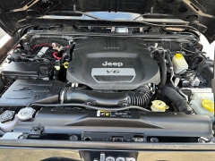 Used 2017 Jeep Wrangler Unlimited 4d Convertible Rubicon at House of Carz near Rochester, IN