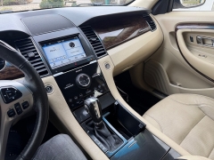 Used 2017  Ford Taurus 4d Sedan FWD Limited V6 at House of Carz near Rochester&comma; IN