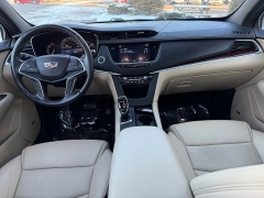 Used 2019  Cadillac XT5 4d SUV AWD Luxury at House of Carz near Rochester, IN