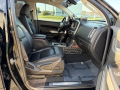 Used 2020  Chevrolet Colorado 4WD Crew Cab ZR2 at House of Carz near Rochester&comma; IN
