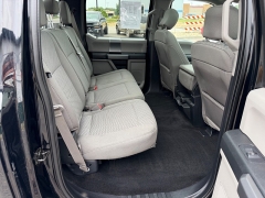 Used 2018  Ford F-150 4WD SuperCrew XLT 5 1&sol;2 at House of Carz near Rochester&comma; IN
